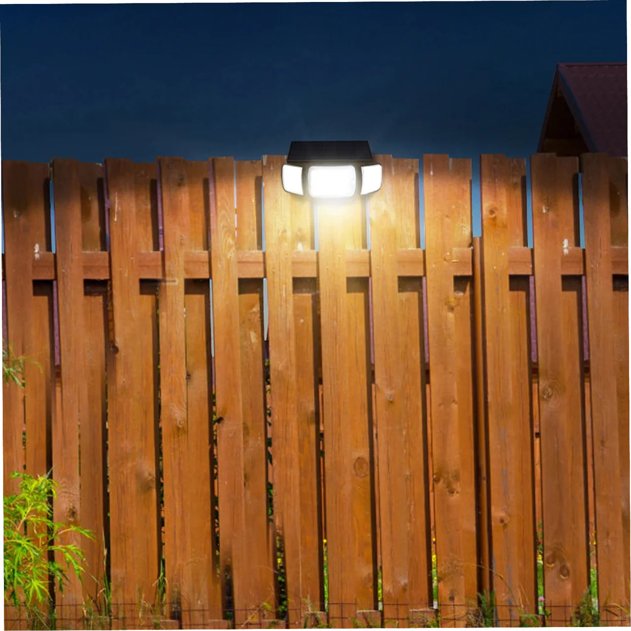 SolarVigil Solar Security Lights UK44